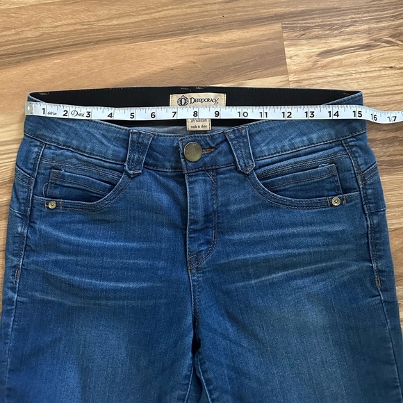 Democracy Women’s Jeans Size 6 Blue AB Solution Stretch Ankle waist 32” - Picture 7 of 7